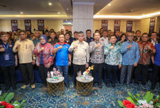 Menaker Beberkan Langkah Pemerintah Perkuat Kesejahteraan dan Pelindungan Pekerja