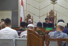 10 Terdakwa Korupsi PJU Kerinci Ajukan Pledoi Minta Keringanan Hukuman kepada Majelis Hakim