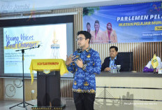 Jadi Narasumber Parlemen Pelajar Provinsi Jambi, Diza : Bangun Generasi Kritis, Aspirasi Jadi Dasar Kebijakan