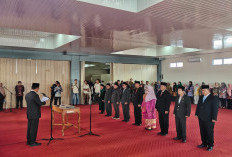 8 Pejabat Baru Dikukuhkan, Wabup Murison: Bekerjalah Lebih Profesional dan Adaptif