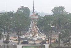 Kabut Asap Pekat Selimuti Jambi, PM2.5 Tembus 257 µg/m³