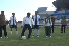 Gubernur Al Haris Resmi Buka Liga 4 Provinsi Jambi 2026 di Stadion Swarna Bhumi