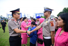 Personel Polda Jambi Naik Pangkat, Kapolda: Pangkat Baru Adalah Amanah 