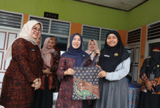 Kunjungi CBC Mawaddah Warrahmah, Bunda PAUD Hesti Haris Berikan Edukasi Pemahaman Disleksia