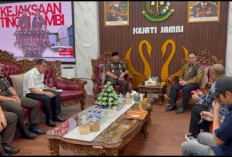 Kajati Jambi Terima Kunjungan Silaturrahmi GM PLN UIP Sumbagteng dan UID S2JB