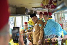 435 Orang Jamaah Calon Haji Asal Kota Jambi Resmi Diberangkatkan