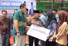 Dukung Pendidikan, Al Haris Bantu 498 Siswa Merangin Lewat Program Dumisake