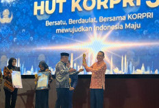 Perintis BPJS Kesehatan, Fachmi Idris, Raih Life Achievement KORPRI Award
