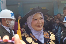 Wisuda ke 23 Sukses, Dona Elvia Desi Harap Sarjana STIE Sakti Alam Kerinci bisa Memajukan Ekonomi Daerah 