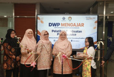 Kemnaker Bekali Penyandang Disabilitas Keterampilan Membuat Jus Sehat