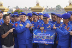 Dedikasi Tanpa Batas, Aipda Abdul Qodir Diganjar Hadiah Umrah atas Pengabdian kepada Masyarakat