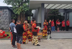 Suasana Imlek di Jambi Meriahkan dengan Barongsai