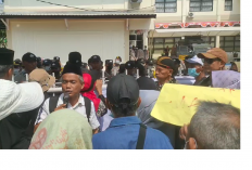 Polemik Zona Merah, Puluhan Warga Kembali Geruduk BPN Kota Jambi