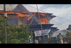 Kebakaran Kantor Dinas Pertanian Hanguskan Seluruh Gedung